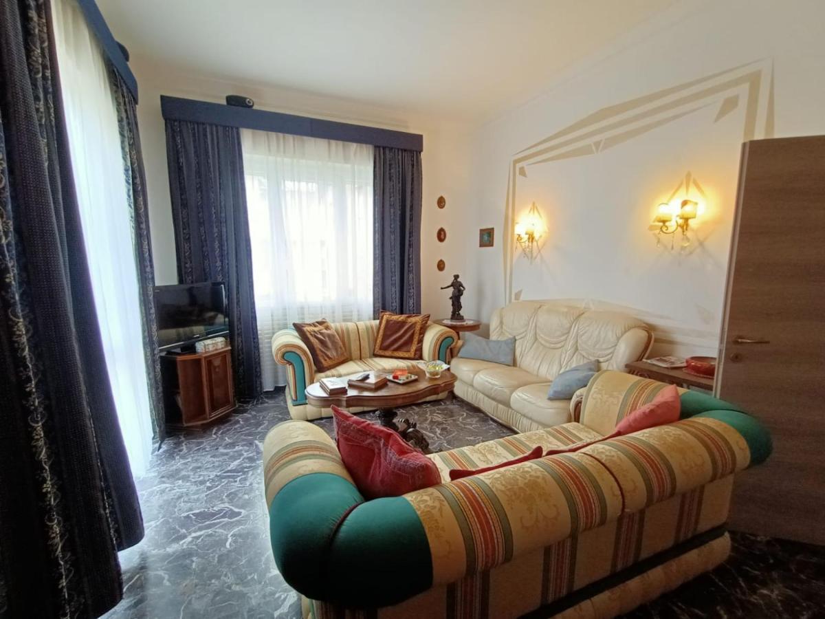 Domus Cesena Hotel Luaran gambar